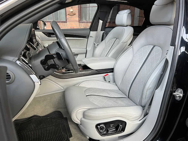 Audi s8 plus 4.0 tfsi v8t quattro 605pk 2016 - afbeelding 43 van  54