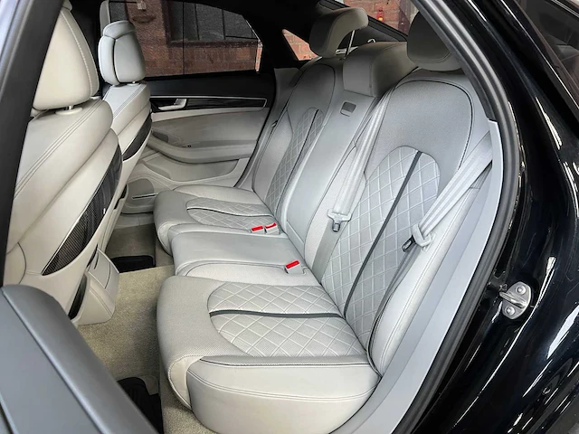 Audi s8 plus 4.0 tfsi v8t quattro 605pk 2016 - afbeelding 44 van  54