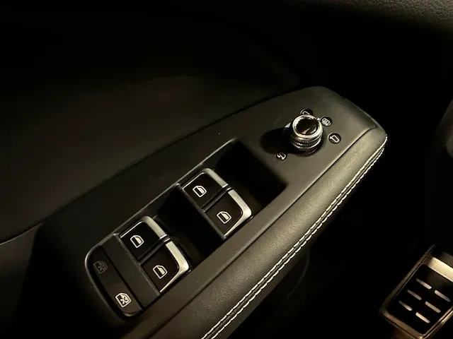 Audi sq5 3.0 tdi v6 quattro 313pk 2014, r-677-gz - afbeelding 38 van  55