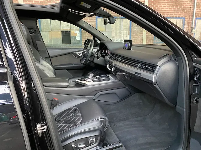 Audi sq7 4.0 tdi v8 pro line + 7-persoons black-optic, 435pk 2017 - afbeelding 32 van  46