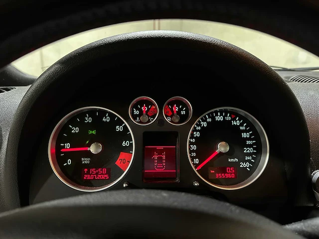 Audi tt 1.8 5v turbo quattro 179pk 2000, 26-fp-jk youngtimer - afbeelding 16 van  36