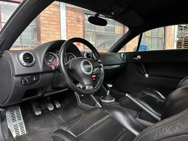 Audi tt 1.8 5v turbo quattro 224pk 2000 (origineel-nl), 82-gf-sp - afbeelding 17 van  35