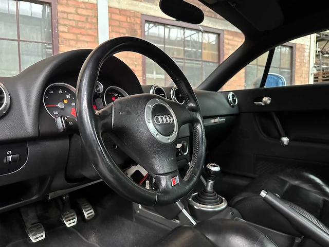 Audi tt 1.8 5v turbo quattro 224pk 2000 (origineel-nl), 82-gf-sp - afbeelding 18 van  35