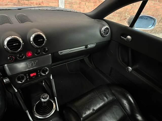 Audi tt 1.8 5v turbo quattro 224pk 2000 (origineel-nl), 82-gf-sp - afbeelding 20 van  35