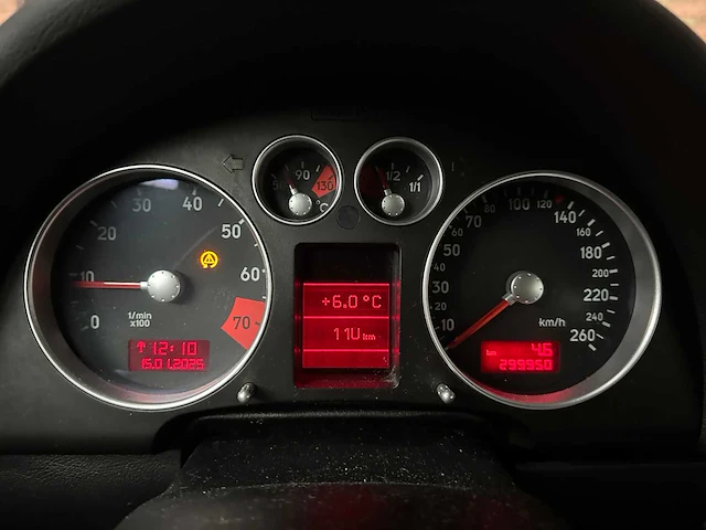 Audi tt 1.8 5v turbo quattro 224pk 2000 (origineel-nl), 82-gf-sp - afbeelding 23 van  35