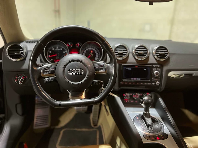 Audi tt 2.0 tfsi pro line 200pk 2007, 27-tz-gr youngtimer - afbeelding 13 van  41