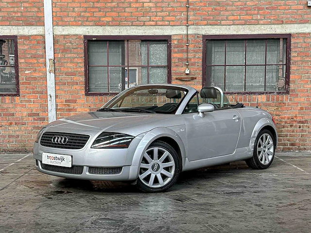 Audi tt roadster 1.8 5v turbo 179pk 2000 cabriolet, 21-xb-bl youngtimer - afbeelding 1 van  34