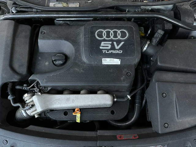 Audi tt roadster 1.8 5v turbo 179pk 2000 cabriolet, 21-xb-bl youngtimer - afbeelding 28 van  34