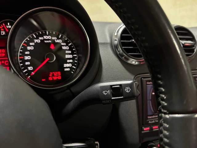Audi tt roadster 2.0 200pk 2008, j-005-xz - afbeelding 18 van  40