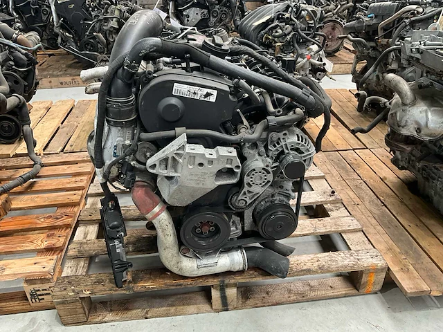 Audi tt(s) cdl motor - afbeelding 5 van  8