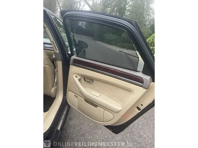 Audi v8 aluminium space frame luxe full options audi - afbeelding 17 van  24