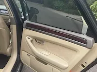 Audi v8 aluminium space frame luxe full options audi - afbeelding 17 van  24