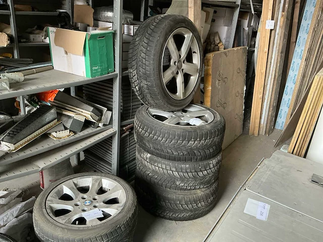 Audi winterband met velg (4x) - afbeelding 1 van  8