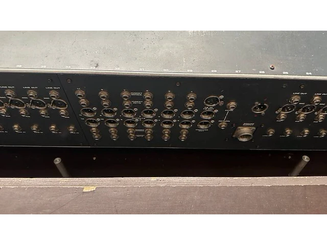 Audio mixer 40ch soundcraft, 500 - afbeelding 9 van  11