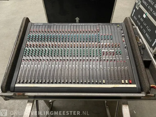 Audio mixer crest, century 24ch - afbeelding 1 van  13