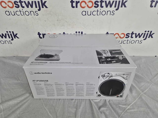 Audio-technica at-lp120x draaitafel met directe aandrijving zilver - afbeelding 2 van  2
