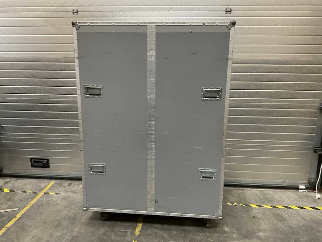 Audipack - flightcase (127x83cm) - afbeelding 1 van  2