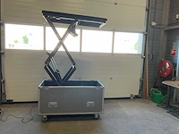 Audipack liftomatic he-2000/1 projector lift in flightcase - afbeelding 1 van  9