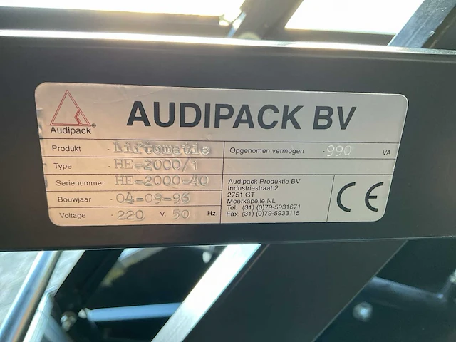 Audipack liftomatic he-2000/1 projector lift in flightcase - afbeelding 8 van  9