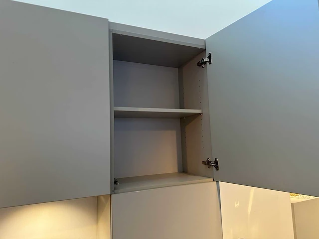 Augustijns - showroomkeuken - afbeelding 39 van  47