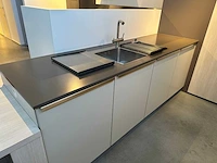 Augustijns - showroomkeuken - afbeelding 34 van  47