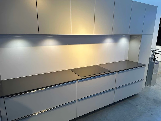 Augustijns - showroomkeuken - afbeelding 45 van  47