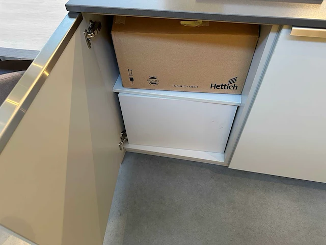 Augustijns - showroomkeuken - afbeelding 47 van  47