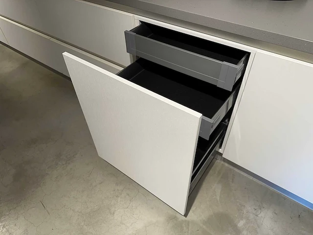 Augustijns - showroomkeuken - afbeelding 8 van  34