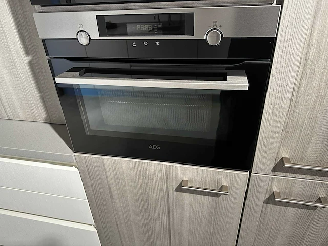 Augustijns - showroomkeuken - afbeelding 19 van  34