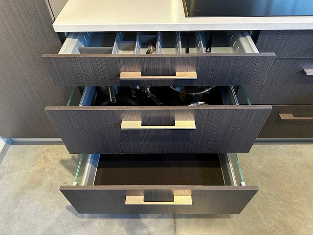 Augustijns - showroomkeuken - afbeelding 5 van  26