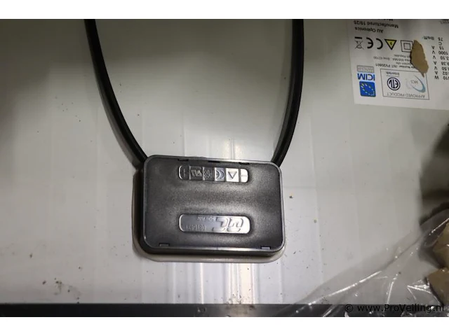 Auo zonnepanelen model pm060mw2_310 | nieuw in doos | 14 stuks - afbeelding 3 van  4