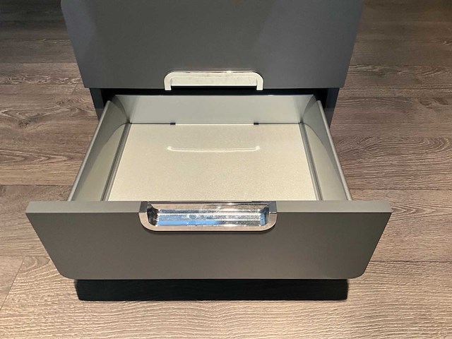 Auping nachtkastje - afbeelding 4 van  6