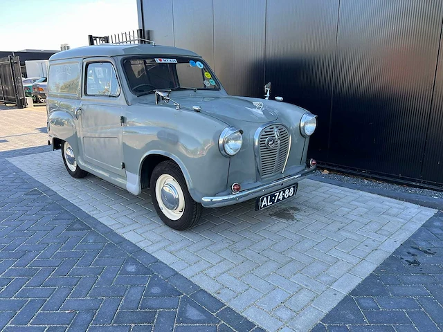 Austin - a35 commercial van (1962) - afbeelding 1 van  29