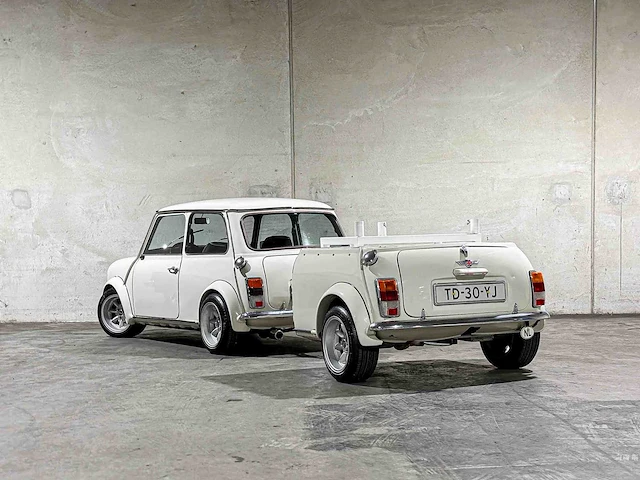 Austin mini 1000 e magic 42pk 1988, td-30-yj + aanhanger - afbeelding 5 van  26