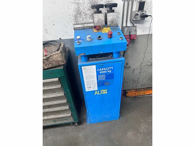 Autec - 2010 - ast4009e/50 - hefbrug - afbeelding 5 van  15