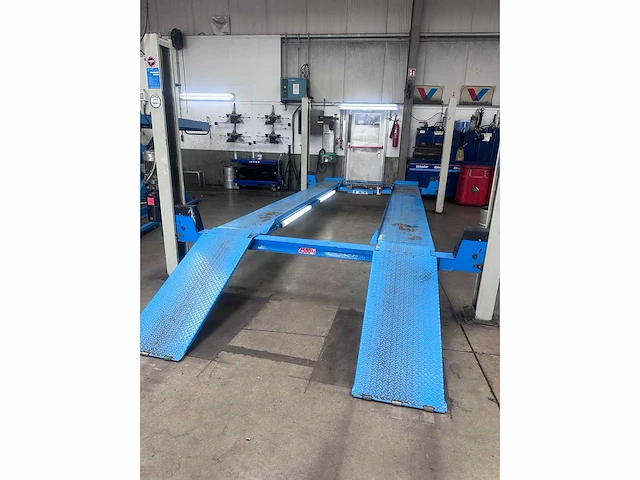 Autec - 2010 - ast4009e/50 - hefbrug - afbeelding 7 van  15