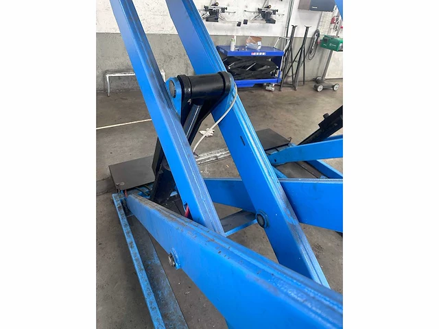 Autec - 2010 - ast4009e/50 - hefbrug - afbeelding 13 van  15