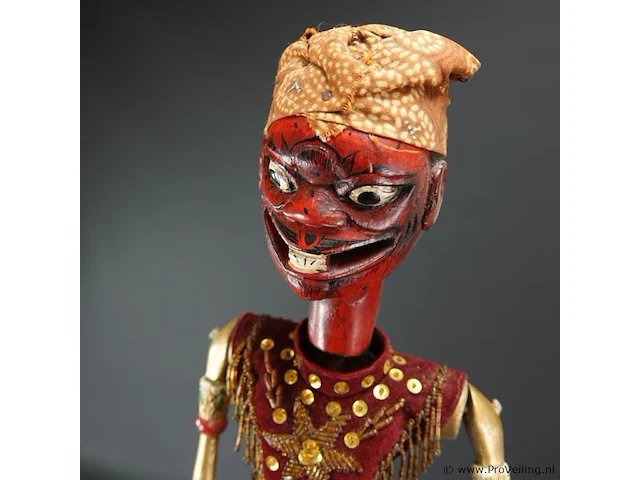 Authentieke indische wayang golek pop - afbeelding 3 van  5