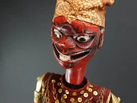 Authentieke indische wayang golek pop - afbeelding 3 van  5