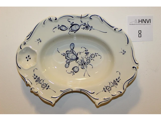 Authentieke scheerschaal villeroy & boch. afm. circa 32 x 23 cm. in nieuwstaat. - afbeelding 1 van  2