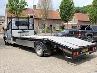 Auto ambulance mercedes benz sprinter 906 met kenteken 13-vgz-2. automaat. datum eerste toelating 29-05-2007. - afbeelding 11 van  17