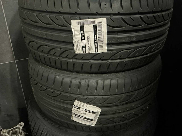 Auto onderdelen / banden - afbeelding 6 van  27