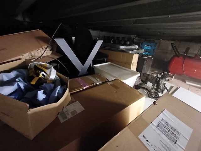 Auto onderdelen / banden - afbeelding 17 van  27