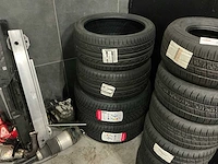 Auto onderdelen / banden - afbeelding 24 van  27