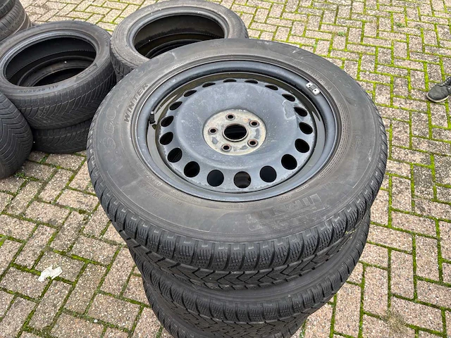 Auto wielen banden velgen - afbeelding 7 van  9
