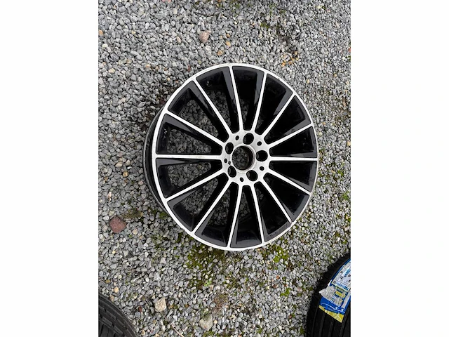 Auto wielen banden velgen - afbeelding 8 van  9