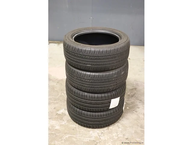 Autobanden - 195/50r15-82h - 4 stuks - afbeelding 1 van  10