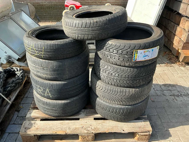 Autobanden (9x) - afbeelding 1 van  12