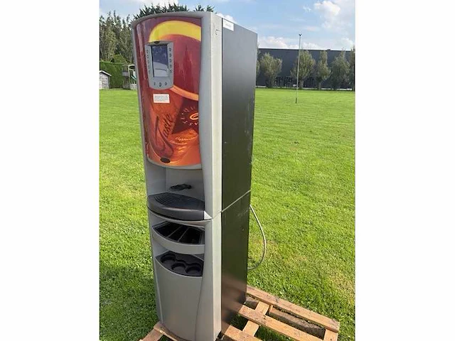 Autobar - marbella - various kitchen equipment - afbeelding 1 van  2