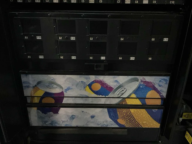 Autobar snack/blikjes automaat met muntproever - afbeelding 4 van  17